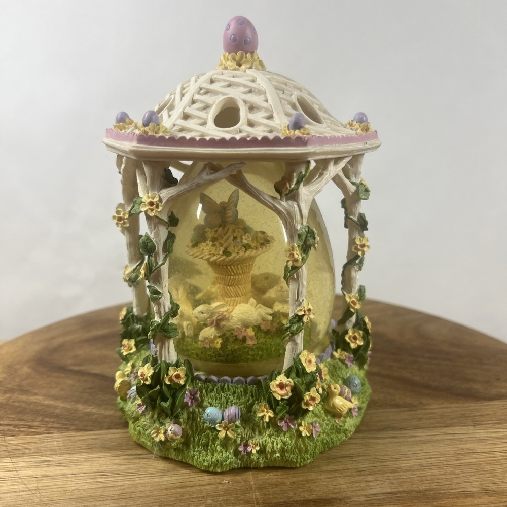 Avon 2003 Spring Easter Bunny Water Globe w/ Original Packaging